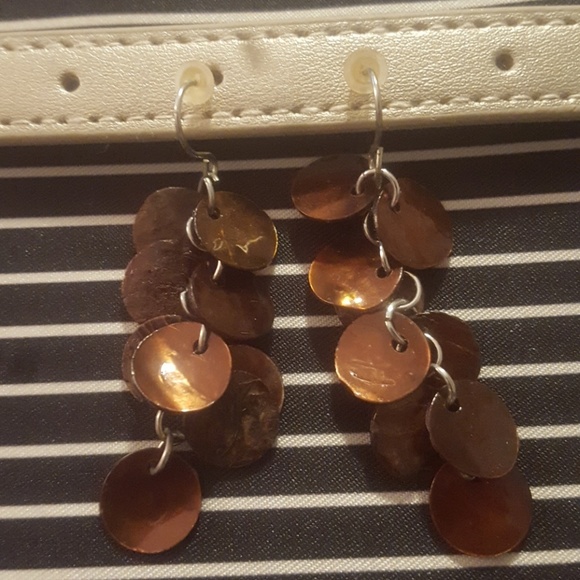 Set of three shell earrings - Picture 4 of 4